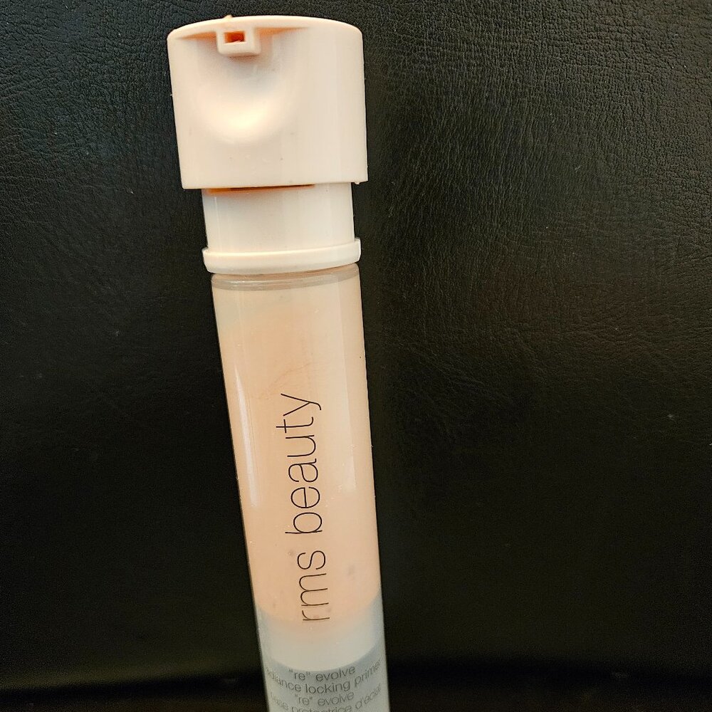 RMS Beauty "re" evolve radiance locking primer refill 75%+ left